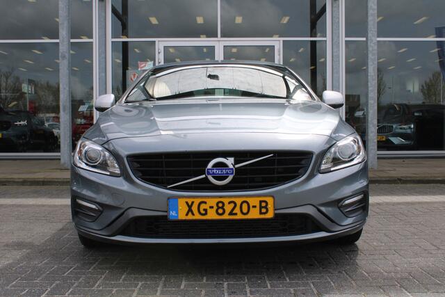Volvo V60 D4 191PK Business Sport | Org. NL | Verw. Voorstoelen | Cruise Control | Trekhaak | Navi | Clima |