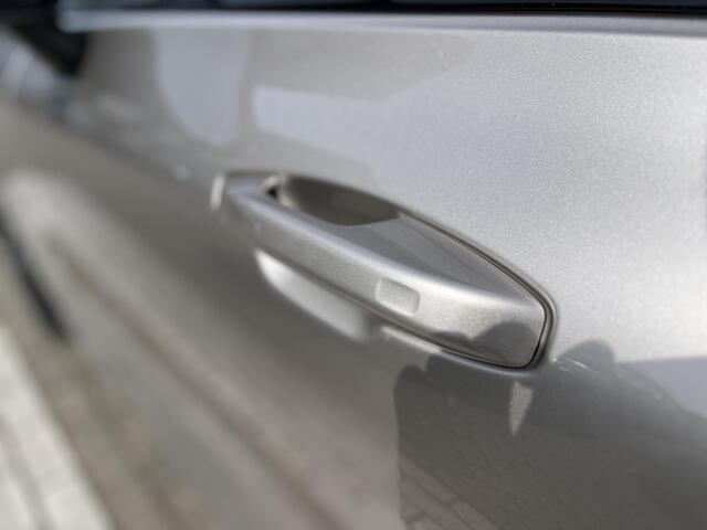 Volvo V60 T6 Plug-in hybrid AWD Plus Dark | 360 Graden Camera| Harman / Kardon | Trekhaak | Memory Seats |