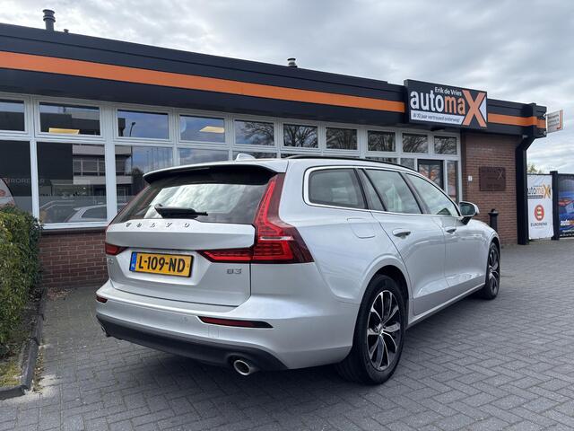 Volvo V60 2.0 B3 Momentum Business |Dealer Onderhouden|164PK|Camera| Trekhaak