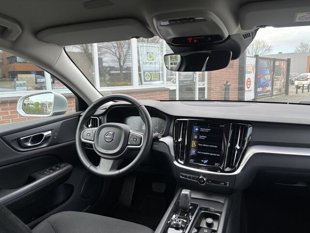 Volvo V60 2.0 B3 Momentum Business |Dealer Onderhouden|164PK|Camera| Trekhaak