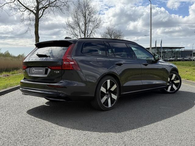 Volvo V60 2.0 T8 Plug-in hybrid AWD Ultra Dark | SOH 100% | Stoelverwarming V+A | Panoramadak | Apple Carplay/Android Auto | Harman/Kardon | 360 camera | HUD | LED | DAB |