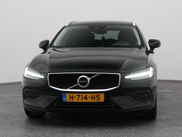 Volvo V60 2.0 T4 Momentum Pro | CAMERA | CRUISE
