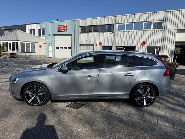 Volvo V60 1.5 T3 Nordic+ Sport | R-Design | Half Leder | Cruise Control |