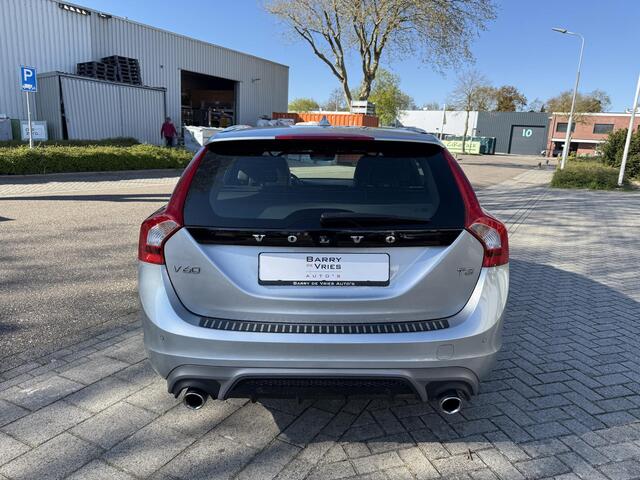 Volvo V60 1.5 T3 Nordic+ Sport | R-Design | Half Leder | Cruise Control |