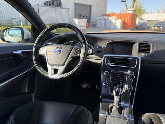 Volvo V60 1.5 T3 Nordic+ Sport | R-Design | Half Leder | Cruise Control |
