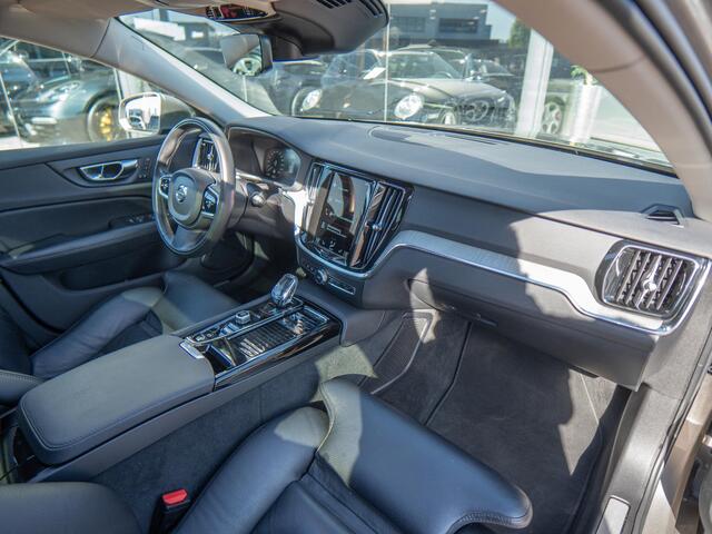 Volvo V60 2.0 T8 Recharge AWD Inscription | Elc trekhaak | Volledig onderhouden | Apple CarPlay & Android Auto