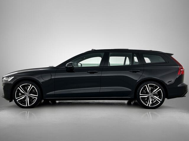Volvo V60 T8 Hybride SOH 94% AWD R-Design / Panoramadak / Leder / Navigatie / Adap. Cruise / Pdc.V+A / Stuur- Stoelverwarming / Apk 01-2028