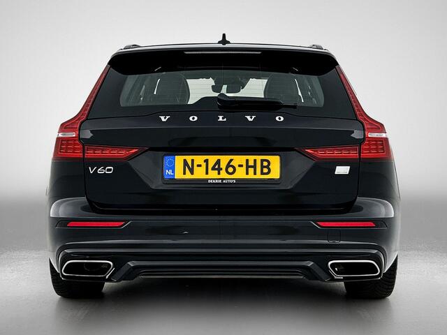 Volvo V60 T8 Hybride SOH 94% AWD R-Design / Panoramadak / Leder / Navigatie / Adap. Cruise / Pdc.V+A / Stuur- Stoelverwarming / Apk 01-2028