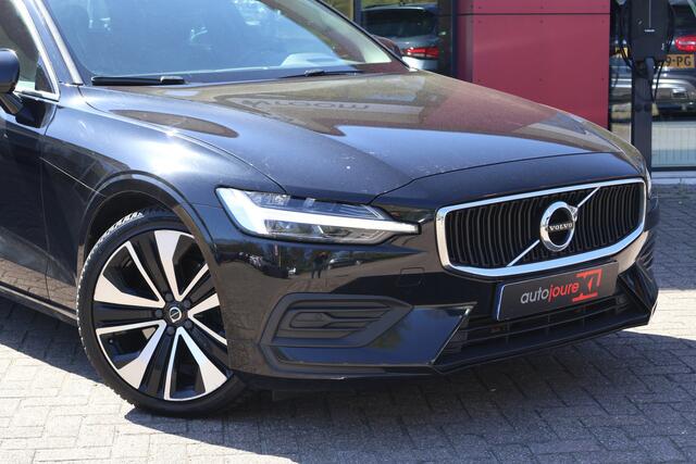 Volvo V60 2.0 T4 Momentum Pro | Polestar Engineered | Intellisafe Pro Line | Camera | Origineel NL |