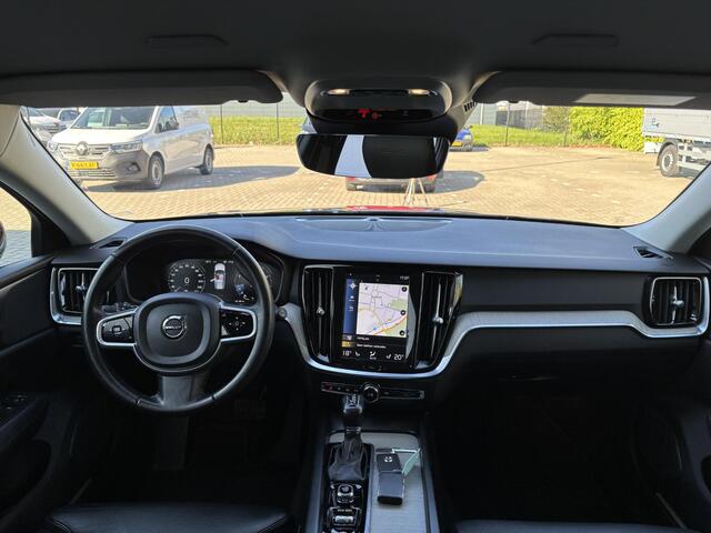 Volvo V60 2.0 T4 R-Design | Vol leder |