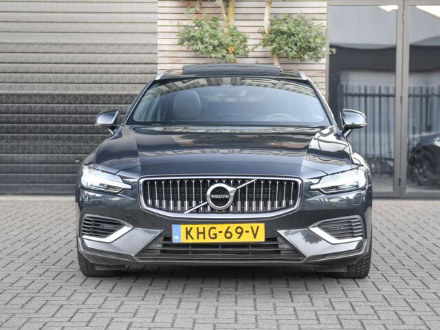 Volvo V60 2.0 T6 Twin Engine AWD Inscription Schuifdak Harman Kardon Trekhaak Adaptive cruise control