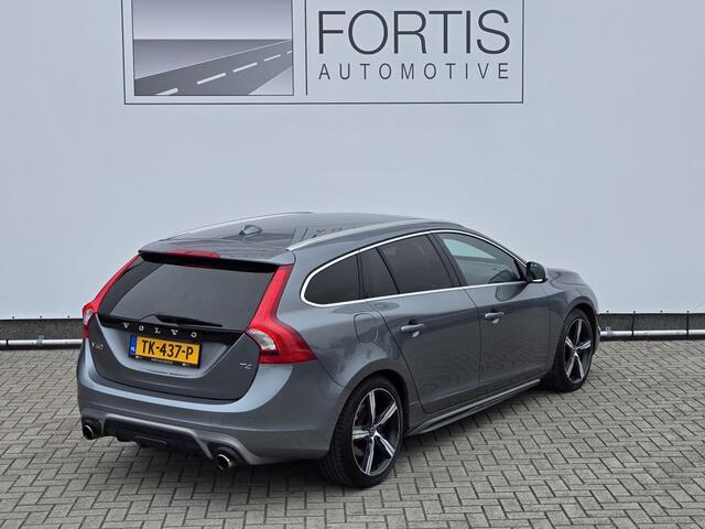 Volvo V60 2.0 T4 Business Sport R design NL-AUTO | PANODAK | LEDER | CAMERA | TREKHAAK