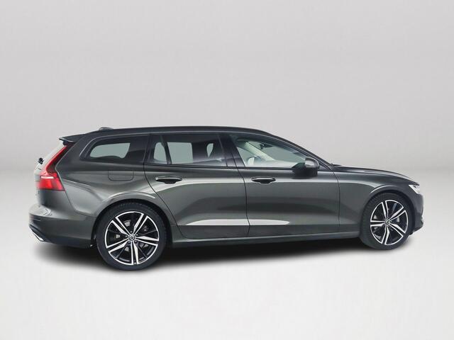 Volvo V60 B3 Momentum | Parkeercamera | Stoel- en Stuurverwarming | Cruise control | Trekhaak