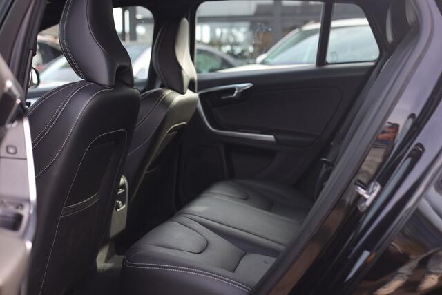 Volvo V60 1.5 T3 POLAR+ | AUT | LEDER | NAVI | CAMERA