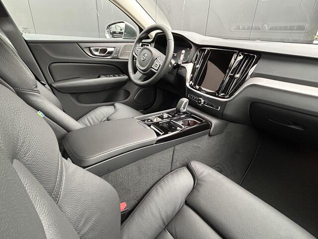 Volvo V60 2.0 T6 Plug-in hybrid AWD Plus Bright intellisafe / climate/ park assist/ harman kardon/ leder/ elektrische stoelen