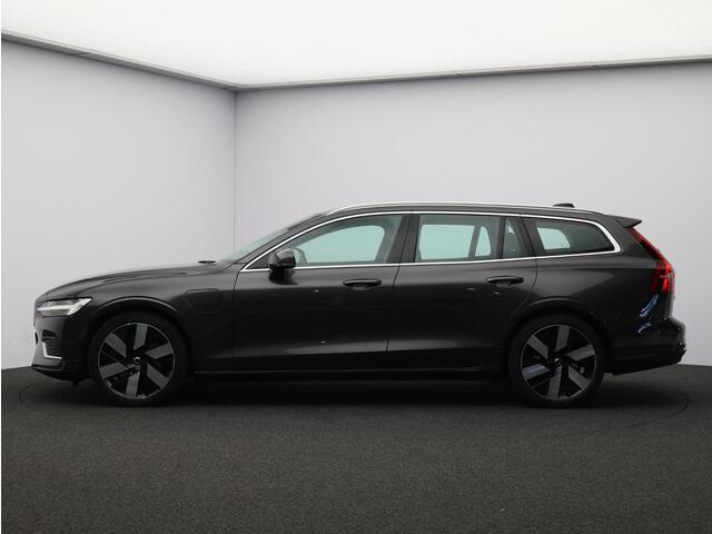 Volvo V60 T6 350PK Recharge AWD Core Bright / Adaptive Cruise / BLIS / Verwarmbare Voorstoelen + Stuurwiel / 19" Wielen / Keyless /