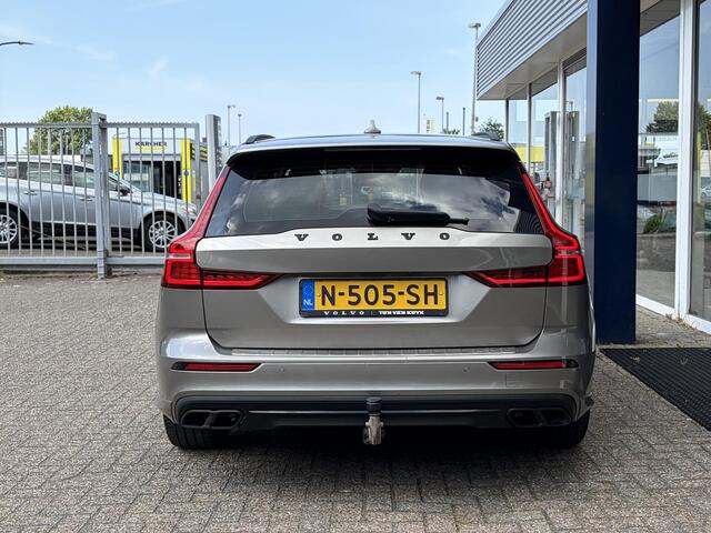 Volvo V60 2.0 B3 Momentum Advantage / Automaat / NL-Auto / Dealer-Onderhouden / Pilot-Assist / Adaptieve Cruise-Control / Stoel-/Stuurverwarming / Elektr.-Wegklapbare Trekhaak / Draadloze-Telefoonlader / Climate-Control / Standkachel / Keyless / LED / Apple-Carplay