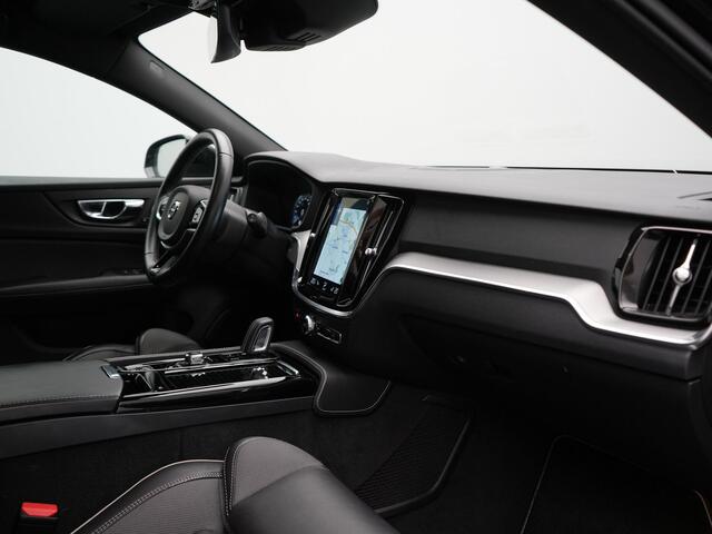Volvo V60 T6 Twin Engine AWD R-Design 340pk Dealer O.H. | Adaptive Cruise | Camera | Harman / Kardon | Lederen Sportstoelen Memory & Verwarmd | Keyless | Blis | Apple Carplay | Navigatie | DAB | 19"L.M | Plug In Hybrid |