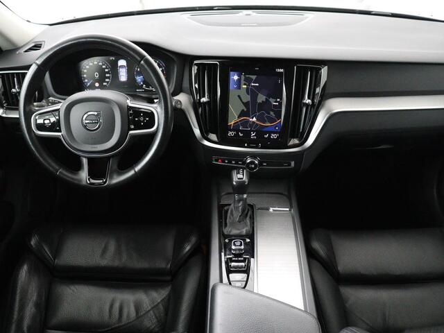 Volvo V60 2.0 T5 Inscription | Trekhaak | Leder | Stoel & Stuurverwarming | Navigatie | Carplay | Harman/Kardon | Full LED | Parkeerhulp | DAB | Memory | Climate control | Bluetooth | Cruise control