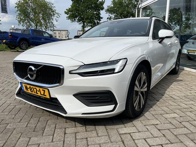 Volvo V60 2.0 B3 Core Carplay / Led / ACC / Clima