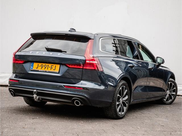 Volvo V60 2.0 B3 Business Pro Trekhaak/ Panoramadak/ Harman Kardon/ Blindspot/ Elek. achterklep