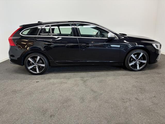 Volvo V60 2.0 T4 190pk AUT6 BNS Sport Trekhaak 1600kg/ Navi/ Stoelverw