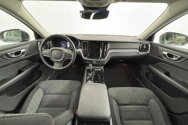 Volvo V60 2.0 T6 Plug-in hybrid AWD Core Bright LONG RANGE/NL-AUTO/1E EIG.