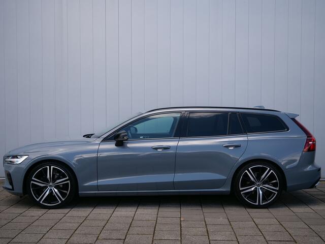 Volvo V60 2.0 B4 Plus Bright 198 Pk Automaat Navi / DAB / Apple Carplay / Camera / Trekhaak