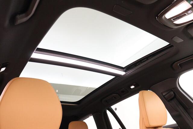 Volvo V60 T6 PLUG-IN HYBRID AWD ULTRA DARK *FULL OPTIONS!* -PANO.DAK|BOWERS&WILKINS|GEVENT.LEDER+MASSAGE|360°CAM|HEAD-UP DISP.|PRIVACY.GLAS|TREKHAAK|19"