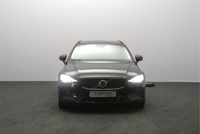 Volvo V60 2.0 T6 350 PK Plug-in hybrid AWD Plus Dark Long Range, Trekhaak, Camera, Winterpakket, Leder, Memory
