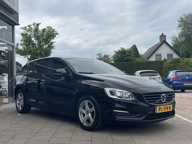 Volvo V60 2.0 D2 Polar+ Dynamic /Automaat/Cruise/Clima/Leder/DAB/distr vv bij 150.074 km/APK 07-2027/