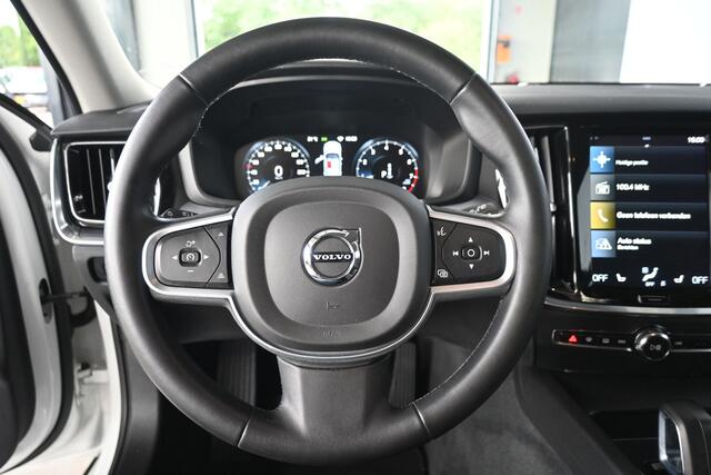 Volvo V60 2.0 B3 Advantage Sport Pack Navigatie Stuur/Stoelverwarming Carplay Dealer Onderhouden! Inruil Mogelijk!