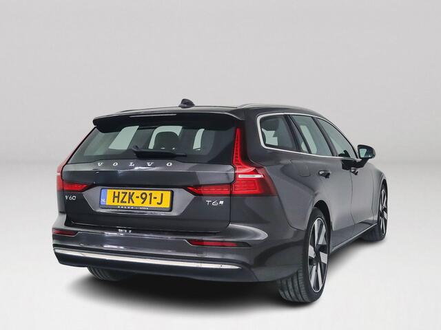 Volvo V60 T6 Plug-in hybrid AWD Essential Bright | SOH 99% | Parkeercamera | Stoel- en Stuurverwarming | Cruise control