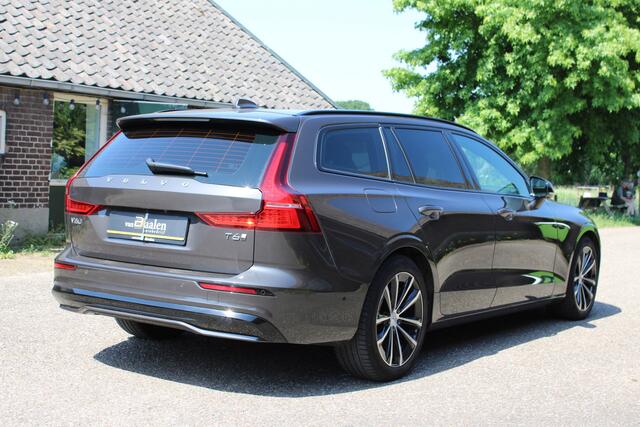 Volvo V60 2.0 T6 Plug-in hybrid AWD Plus Dark SOh 96,8% PANO LEER LED TREKH. 94000KM!!!