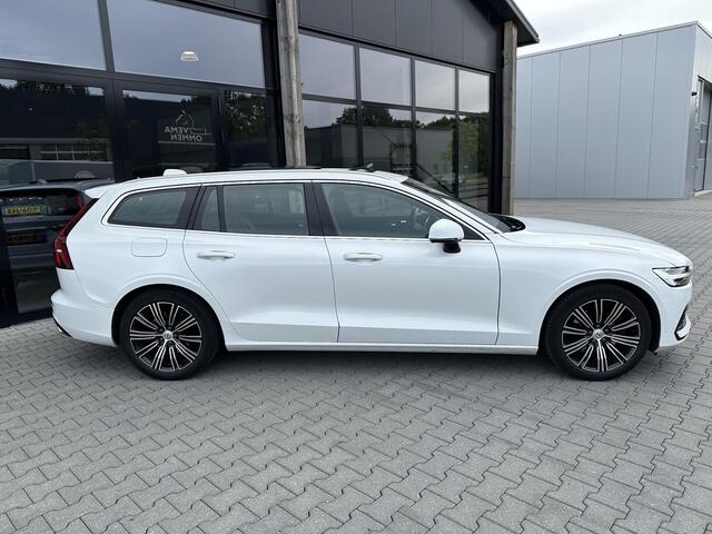 Volvo V60 2.0 B3 Inscription Pano|ACC|standkachel|trekhaak
