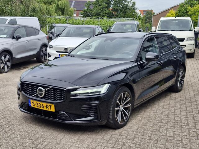 Volvo V60 T6 Plug-in hybrid AWD Plus Dark