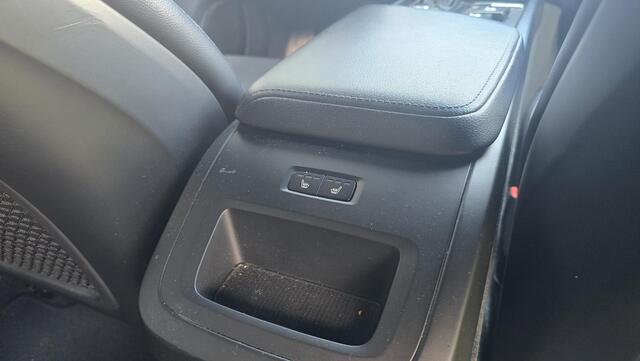 Volvo V60 2.0 T5 Momentum Pro |NAP|DOH|Memory|Trekhaak|Stoelverwarming voor + achter