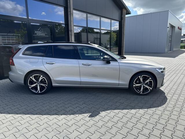 Volvo V60 2.0 B4 Plus Dark Silver Dawn|pano|360|ACC