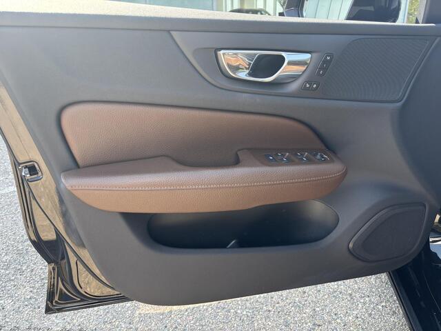 Volvo V60 D4 Momentum Pro|Leder|Panodak|Trekhaak|Aut.