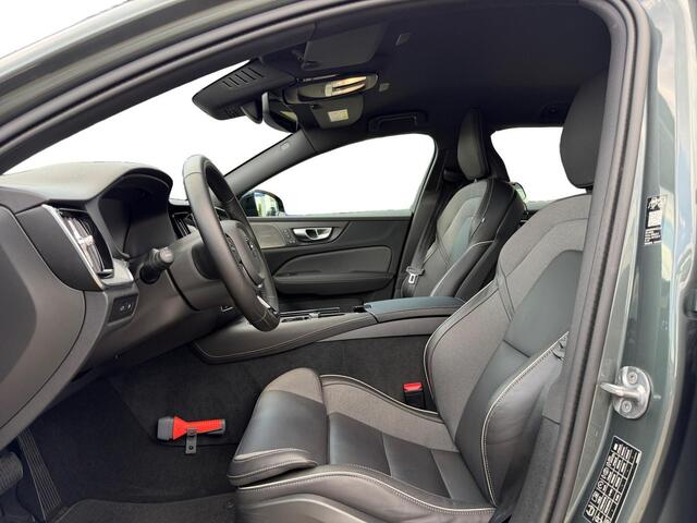 Volvo V60 T6 Plug-in hybrid AWD Plus Dark | Trekhaak elektr. | 360 camera