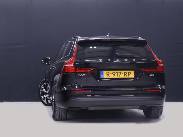 Volvo V60 2.0 B4 Core [APPLE CARPLAY, ANDROID, ADAPTIVE CRUISE, ELEKTRISCHE STOELEN, TREKHAAK, DRAADLOOS OPLADEN, ELEKTRISCHE ACHTERKLEP, LED, BLUETOOTH, NAVIAGTIE, NIEUWSTAAT]