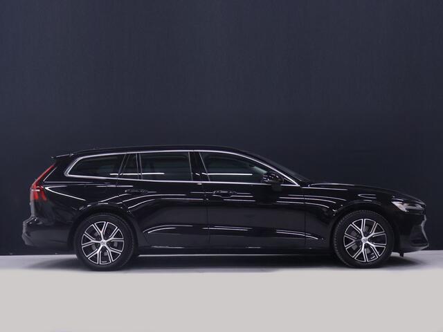 Volvo V60 2.0 B4 Core [APPLE CARPLAY, ANDROID, ADAPTIVE CRUISE, ELEKTRISCHE STOELEN, TREKHAAK, DRAADLOOS OPLADEN, ELEKTRISCHE ACHTERKLEP, LED, BLUETOOTH, NAVIAGTIE, NIEUWSTAAT]