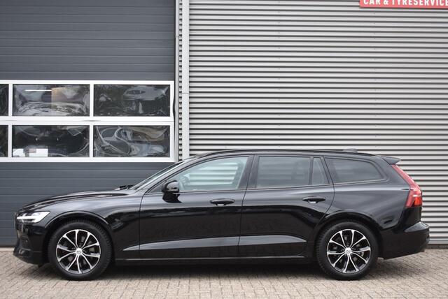 Volvo V60 2.0 AUT. B3 MOMENTUM / ADAP. CRUISE / PDC + P.CAM. / STOEL + STW VERW.