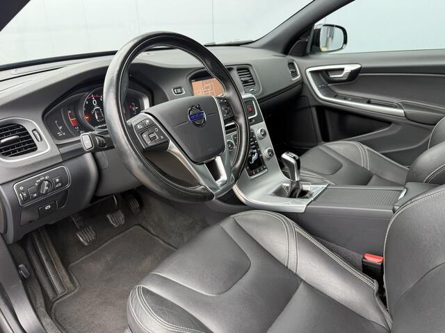 Volvo V60 2.0 T3 Polar+ Dynamic Navigatie/Trekhaak/Camera.