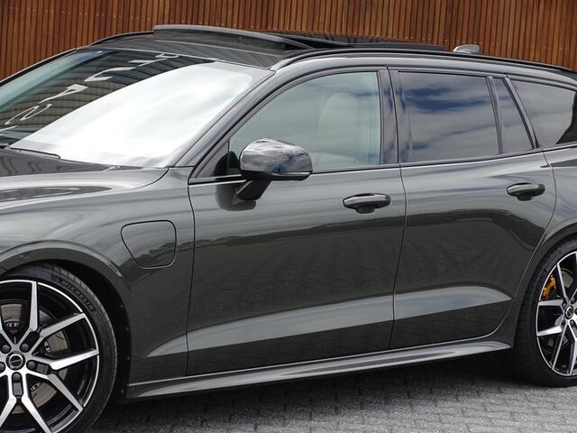 Volvo V60 kombi Inscription Plug-In Hybrid AWD