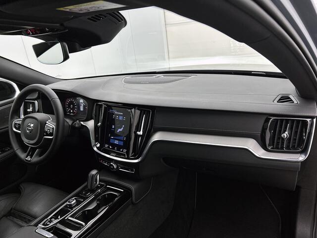 Volvo V60 2.0 T8 405PK Polestar Engineered Hybride AWD R-Design / Trekhaak / Panoramadak / Leder-Massage+Koel-Warm / 360Cam / Adap. Cruise / Apk 10-2027