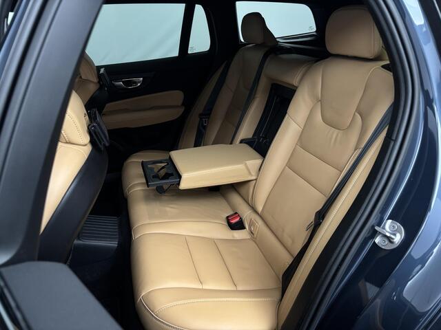 Volvo V60 2.0 T6 Plug-in hybrid AWD Plus Bright | Trekhaak | Leder | Camera |