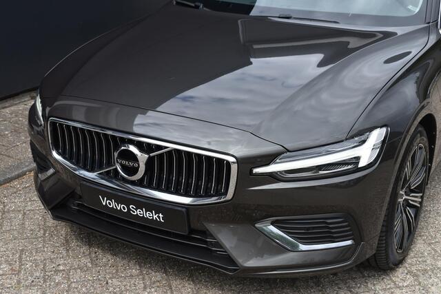 Volvo V60 T6 AWD Recharge Inscription | Panoramisch schuif/-kantel dak | Adaptieve Cruise Control | Stoel-/ Stuurwiel verwarming | Parkeercamera achter | Lederen bekleding | Keyless |
