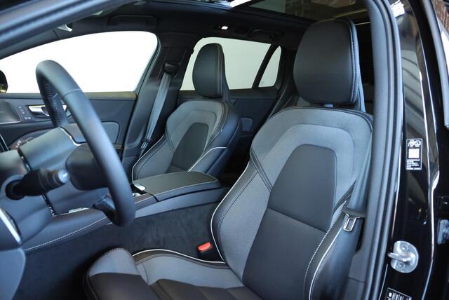 Volvo V60 T6 Plug-in hybrid AWD Plus Dark | Head-up Display | 360° Parkeercamera | Panoramadak | Stoelverwarming | 19'' Lichtmetalen velgen | Parkeersensoren voor + achter | Google Infotainment | Stuurwielverwarming |
