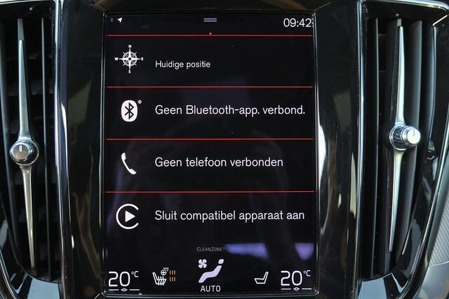 Volvo V60 B4 R-Design - IntelliSafe Assist & Surround - Harman/Kardon audio - Parkeercamera achter - Verwarmde voorstoelen, stuur & achterbank - Parkeersensoren voor & achter - Elektr. bedienb. bestuurdersstoel met geheugen - Draadloze tel. lader - Standkachel - Extra getint glas - 20' LMV